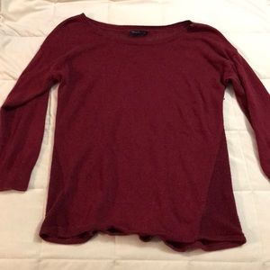 Red lightweight sweater